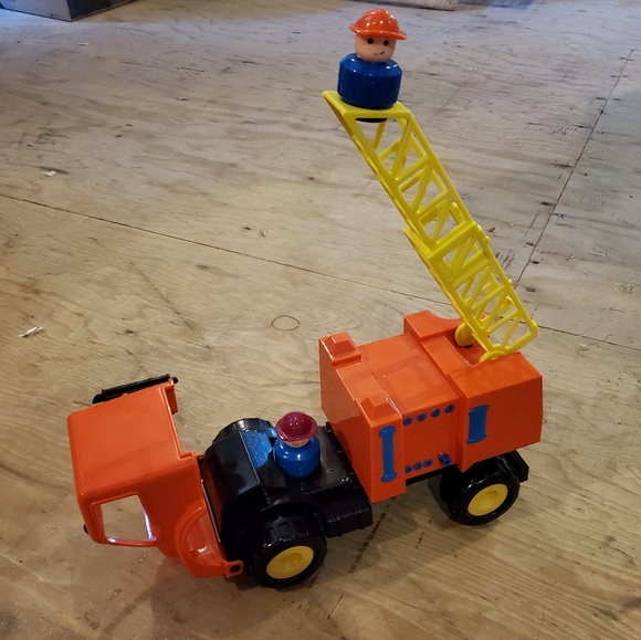 Battatt Fire Engine - Picture 4 of 7